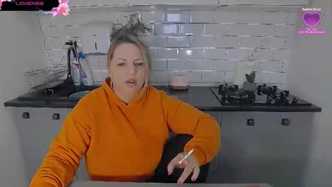 erika online show from 01/12/26, 10:53