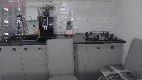 erika online show from 04/17/26, 08:28