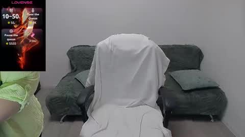 erika online show from 05/18/26, 07:25