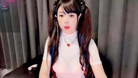 Snapshot of moli666 chatting on 06/03/26, 12:57 Alice online show from 06/03/26, 12:57