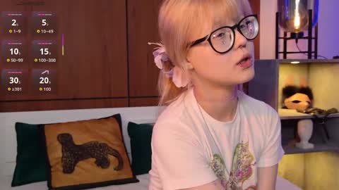 Snapshot of moliqin chatting on 06/05/26, 07:36 moliqin online show from 06/05/26, 07:36