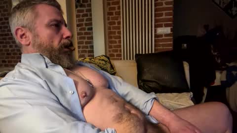 molitsrymale69 online show from 03/10/26, 07:35