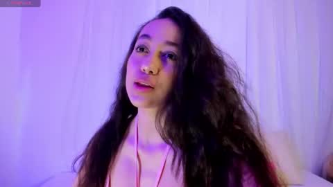 Snapshot of moll1e_ chatting on 07/23/26, 01:58 M o L l i E online show from 07/23/26, 01:58