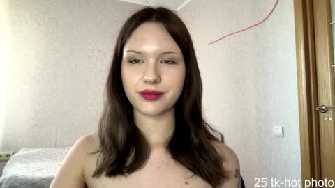 Snapshot of mollieadamek chatting on 05/17/26, 12:12 Lisa online show from 05/17/26, 12:12