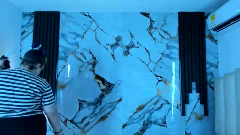 Hey Guys  Im Mollie online show from 11/18/25, 12:20