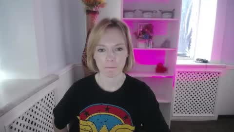 mollilove online show from 05/27/26, 07:49
