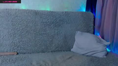 Molly1sex online show from 05/16/26, 06:10