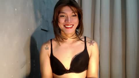 Snapshot of molly_21xxx chatting on 07/30/26, 02:16 Molly online show from 07/30/26, 02:16