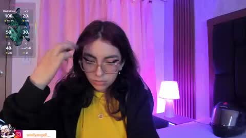 Snapshot of molly__a chatting on 06/09/26, 05:13 Molly online show from 06/09/26, 05:13