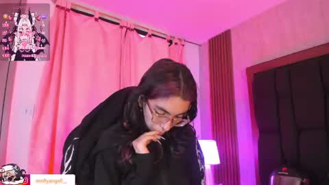 Snapshot of molly__a chatting on 07/12/26, 03:25 Molly online show from 07/12/26, 03:25