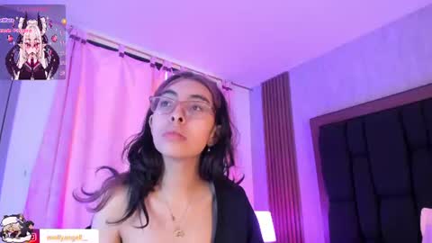 Snapshot of molly__a chatting on 07/26/26, 03:41 Molly online show from 07/26/26, 03:41