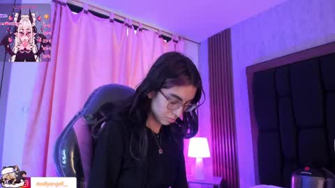 Snapshot of molly__a chatting on 08/02/26, 03:32 Molly online show from 08/02/26, 03:32