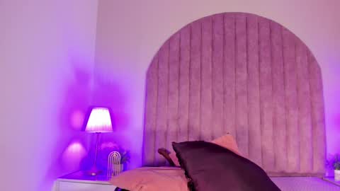 Snapshot of molly_jackson chatting on 12/12/24, 03:05 Molly Jackson online show from 12/12/24, 03:05