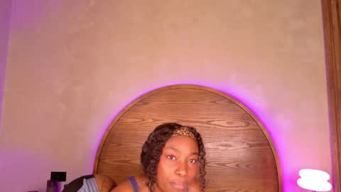 Snapshot of molly_jackson chatting on 05/15/26, 11:23 Molly Jackson online show from 05/15/26, 11:23