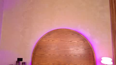 Snapshot of molly_jackson chatting on 05/15/26, 11:45 Molly Jackson online show from 05/15/26, 11:45