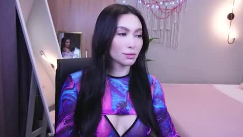 Molly online show from 02/24/25, 12:09