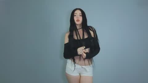 Snapshot of molly_millerr chatting on 07/16/26, 05:08 molly_millerr online show from 07/16/26, 05:08