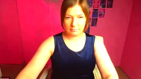 Snapshot of molly_mis chatting on 05/02/26, 11:48 Molly online show from 05/02/26, 11:48