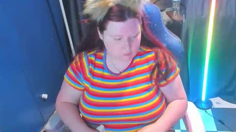 molly_moons online show from 04/16/26, 10:56