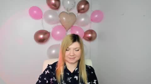 Molly online show from 02/11/25, 12:58