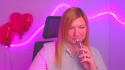 Molly online show from 03/10/25, 03:20