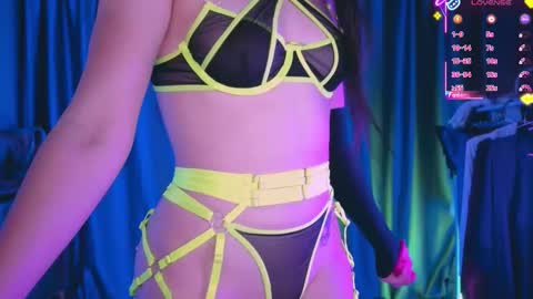 Molly online show from 12/03/25, 06:28