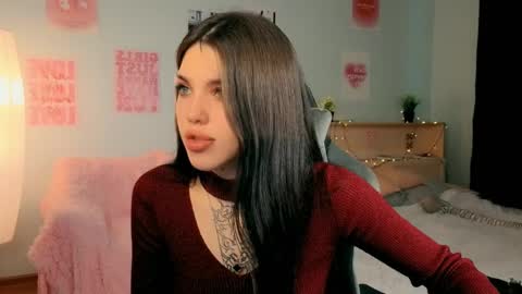 Molly online show from 04/04/26, 04:22