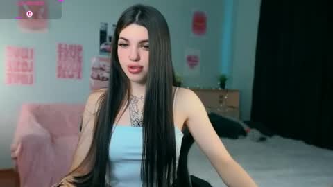 Snapshot of molly_rettyy chatting on 07/08/26, 04:28 Molly online show from 07/08/26, 04:28