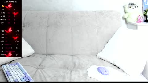 Snapshot of molly_sweetbaby chatting on 01/13/25, 06:16 Ill tell you when were private online show from 01/13/25, 06:16