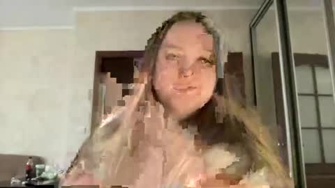 Alice online show from 07/08/26, 02:54