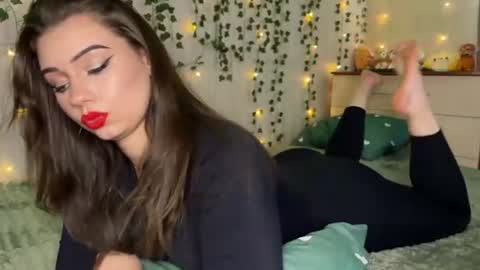 Molly online show from 07/18/26, 11:25