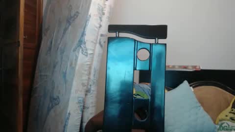 Molly Bunny online show from 12/22/25, 04:09