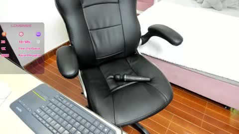 Molly  online show from 02/20/25, 11:31