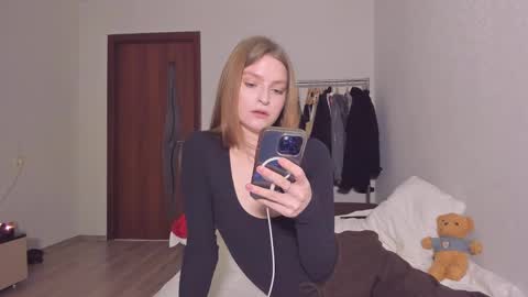 Taisha online show from 02/21/25, 04:05