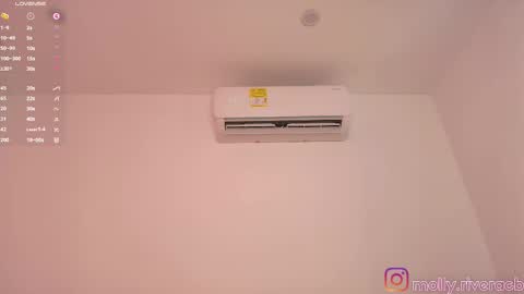 Molly  online show from 03/12/25, 05:28