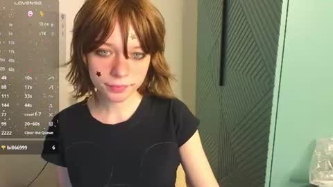 Snapshot of mollysally chatting on 06/24/26, 04:22 mollysally online show from 06/24/26, 04:22