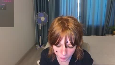 Snapshot of mollysally chatting on 06/25/26, 04:12 mollysally online show from 06/25/26, 04:12