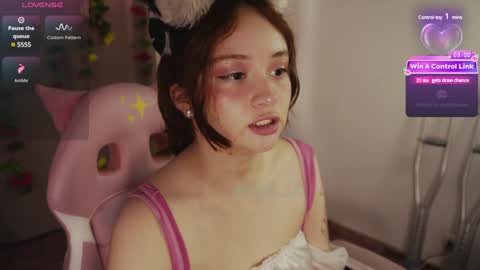 mollysb_05 online show from 02/07/25, 06:34