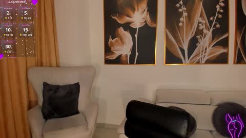 Molly Sunders online show from 10/14/25, 08:53