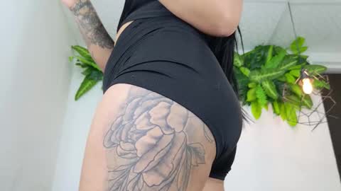 mollysweet11 online show from 12/17/25, 04:57