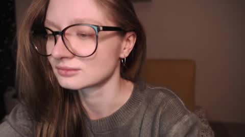 Snapshot of mollytucker chatting on 02/13/25, 03:35 mollytucker online show from 02/13/25, 03:35