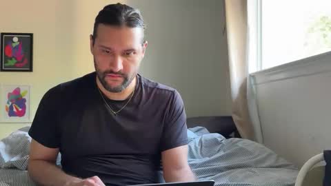 molten_escargot online show from 01/18/25, 12:13