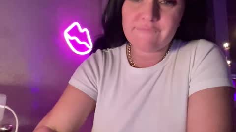 Rihanna online show from 01/05/26, 05:27