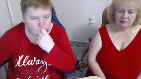 Mommy99X online show from 12/01/25, 04:23