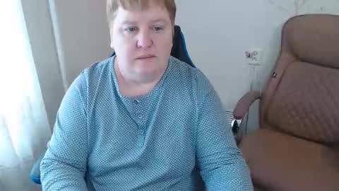 Snapshot of mommy99x chatting on 05/12/26, 08:22 Mommy99X online show from 05/12/26, 08:22