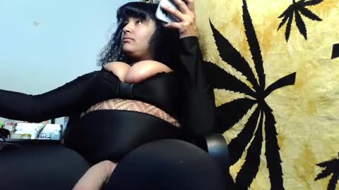 Mommy Bubbles online show from 02/23/26, 01:41