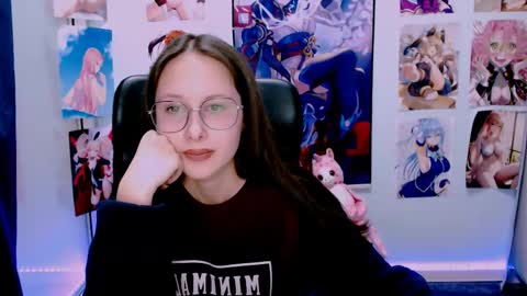 Mona  online show from 03/09/25, 12:31