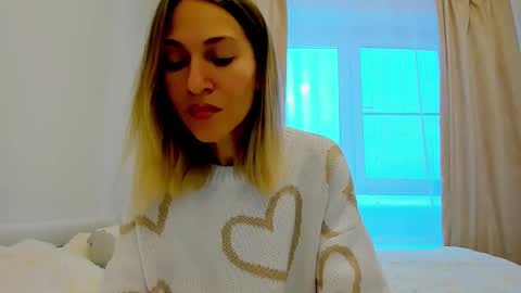 Mona online show from 12/11/24, 08:15