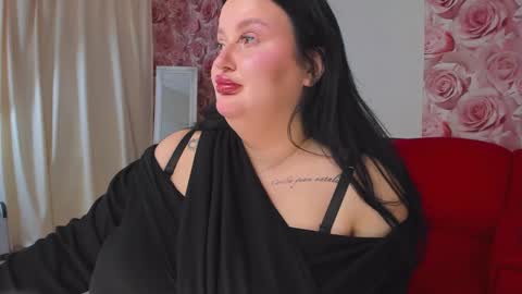 Monica online show from 02/25/25, 07:20