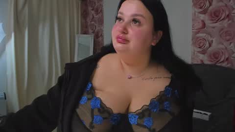 Monica online show from 02/28/25, 09:25